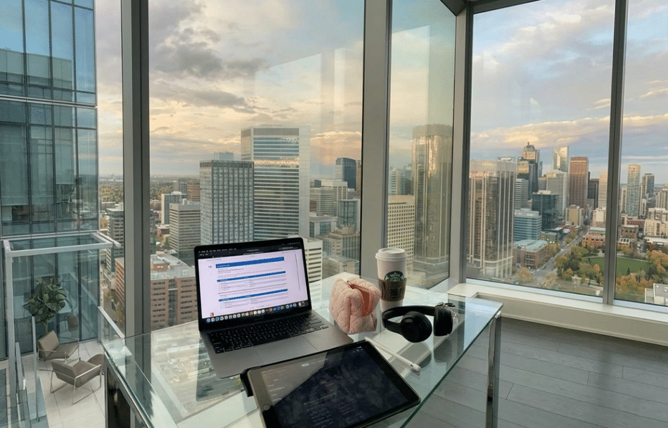 Why Serviced Apartments Are Ideal for Remote Workers in Dubai